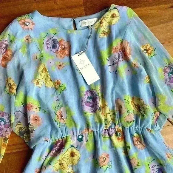 NWT WAYF floral dress - Picture 2 of 10